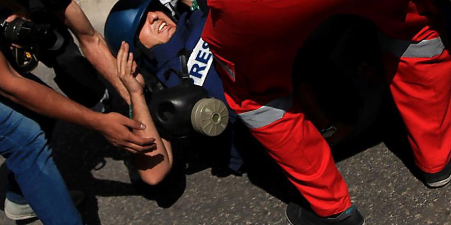 İsrail, medyaya kan kusturuyor