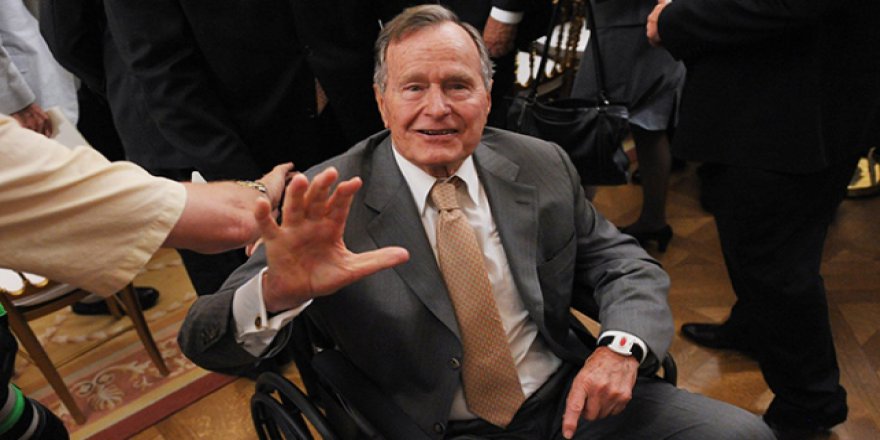 ABD'nin eski başkanlarından 'Baba Bush' yoğun bakımda