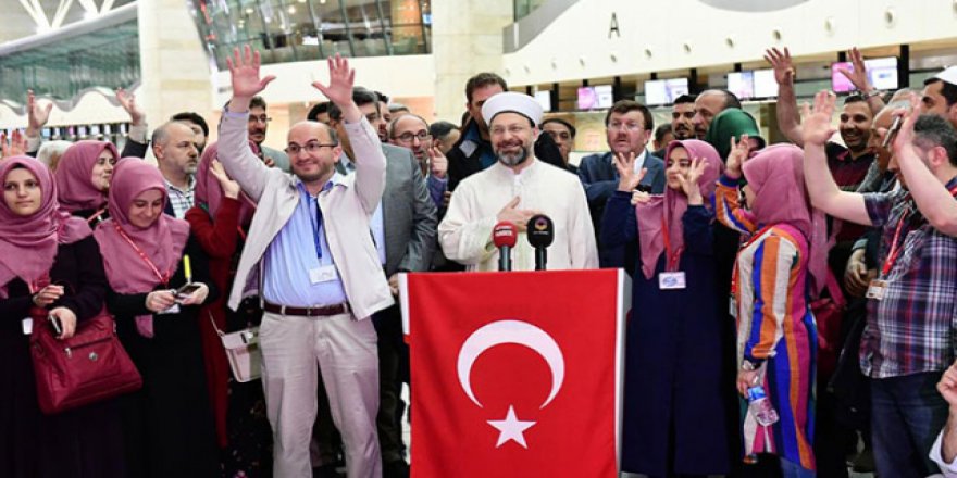 İşitme engellilerinin umre heyecanı başladı