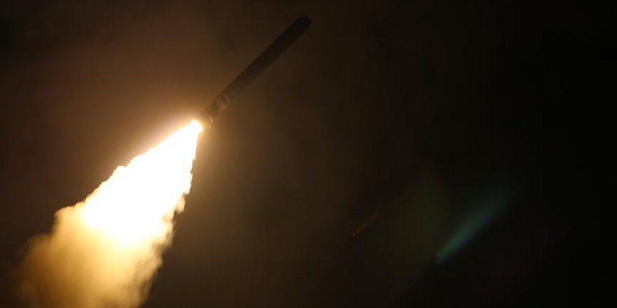 'ABD, İngiltere ve Fransa Suriye'de tiyatro oynadı'