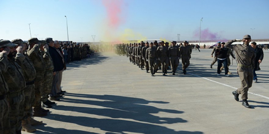 Türkiye'nin eğittiği Suriyeli polisler mezun oldu