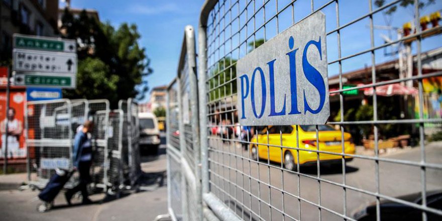 Polislere siyah çorap zorunlu oldu