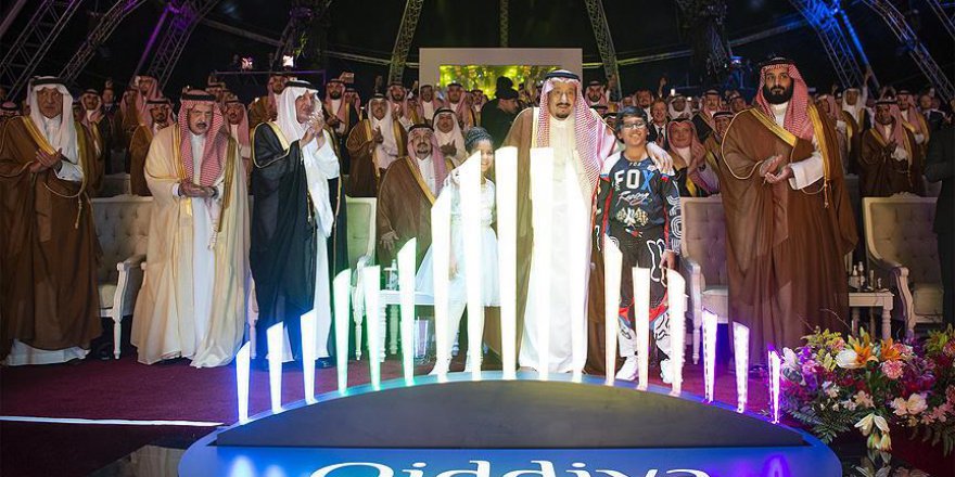 İslam dünyası kan ağlarken Suudi Arabistan 'eğlenceye' yatırım yapıyor
