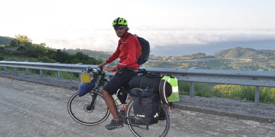 Bisikletiyle dünyayı dolaşan Fransız'ın yeni durağı Bartın