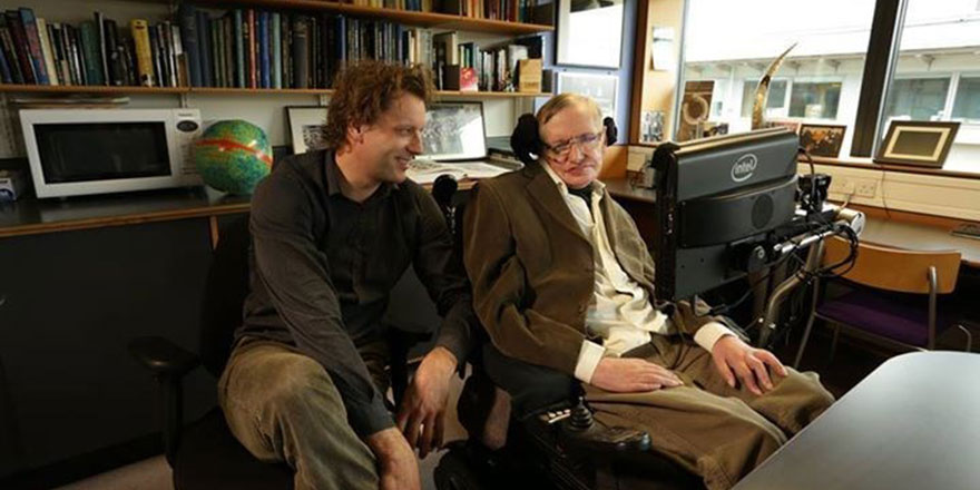 Hawking’in ölmeden önceki son makalesi: Kainat sonsuz değil