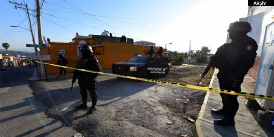 Meksika karıştı, 11 bin kişi evsiz kaldı