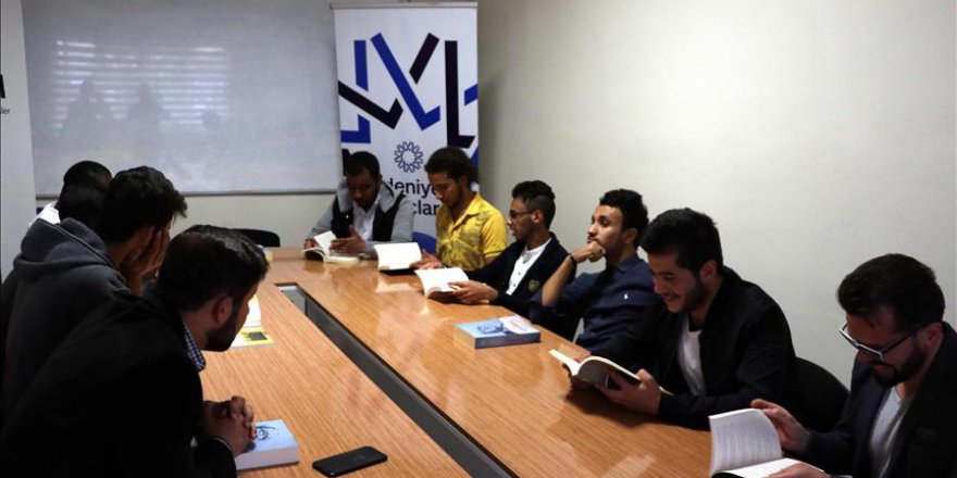 Medeniyetin Burçları Derneği, 'gönül elçisi' olacak öğrenciler yetiştiriyor