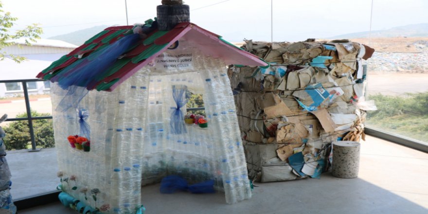 Bu müzede çöpler sergileniyor