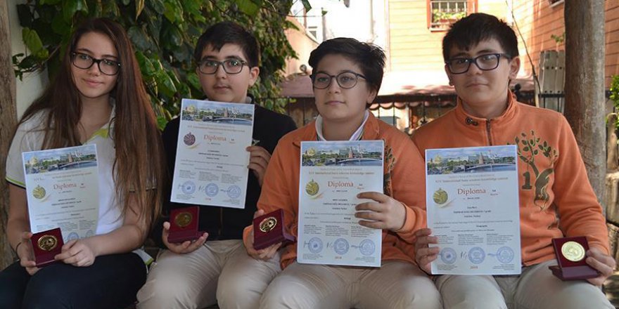 Ortaokul öğrencilerinden uluslararası yarışmada 3 birincilik
