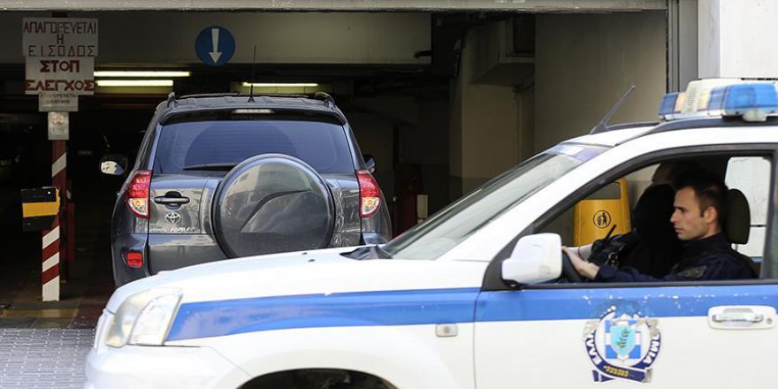 Yunanistan, darbecilerin iltica taleplerini birer birer kabul ediyor