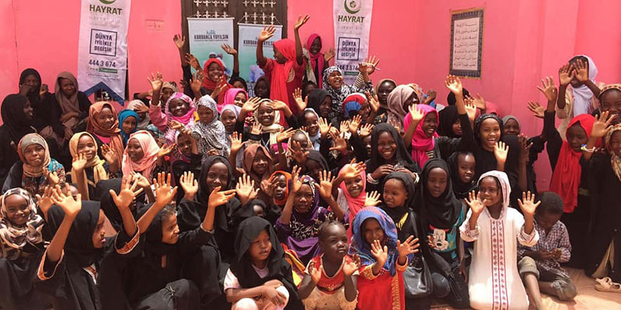 Sudanlı miniklerin Kur’an, siyer ve Risale-i Nur sevinci