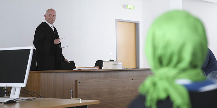 Avusturya'da başörtüsüne hapis ve para cezası geliyor