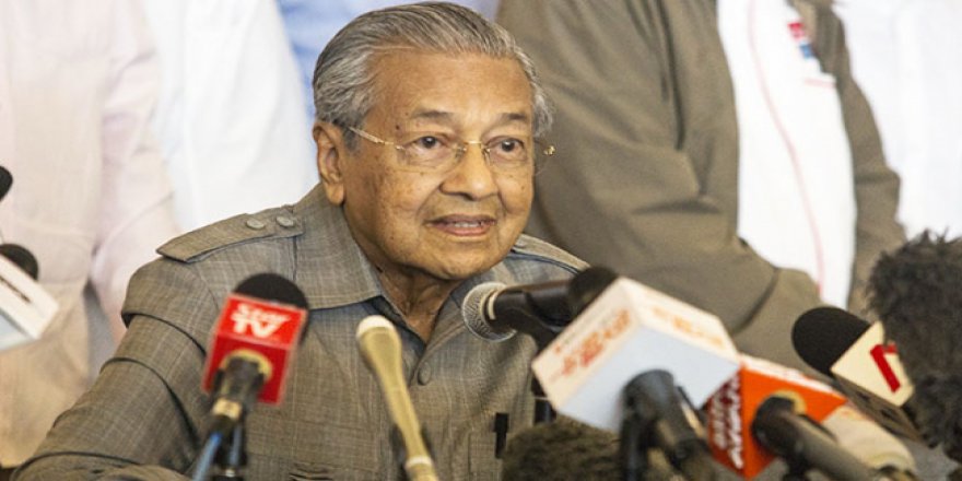 Malezya'yı kalkındıran isim yeniden aday