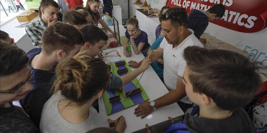 'Mobil Matematik Müzesi' Saraybosna'da