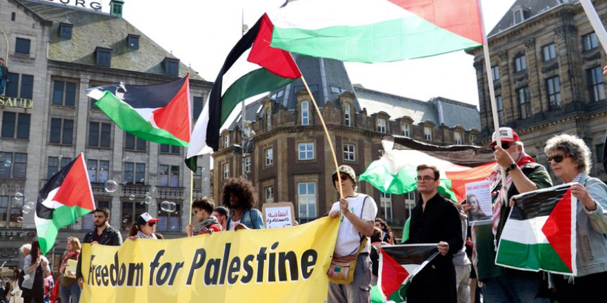 Hollanda ve İngiltere'de 'Nekbe' protesto edildi