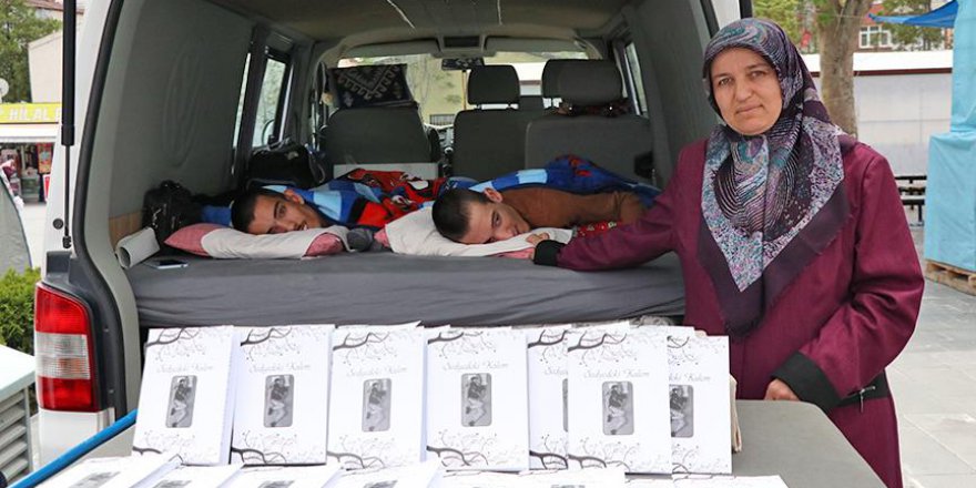 Engelli genç kitap gelirini bağışlayacak