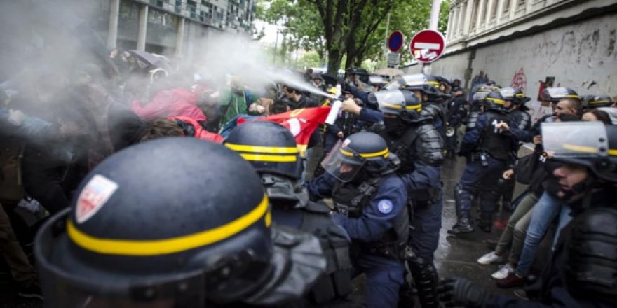 Fransız polisi bir üniversiteye operasyon düzenledi