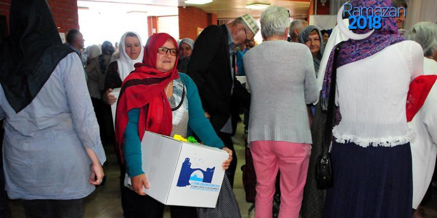 İHH, Bosnalıların yardımına koştu