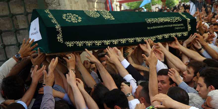 Salih Mirzabeyoğlu son yolculuğuna uğurlandı