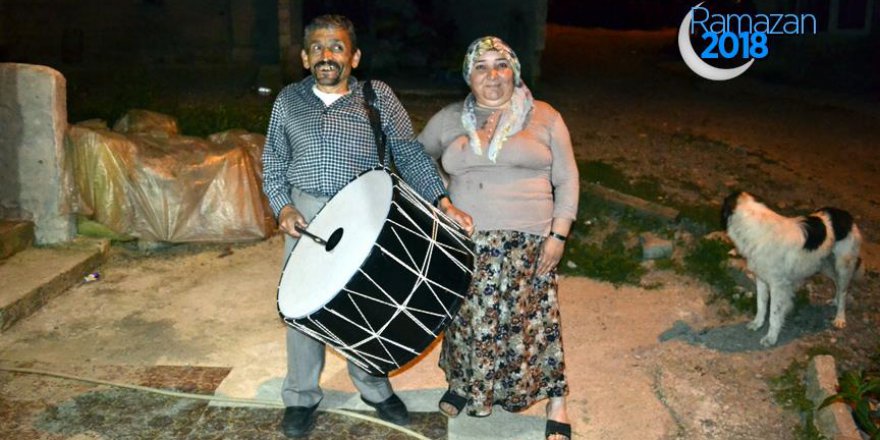 Engelli çiftin sahur mesaisi