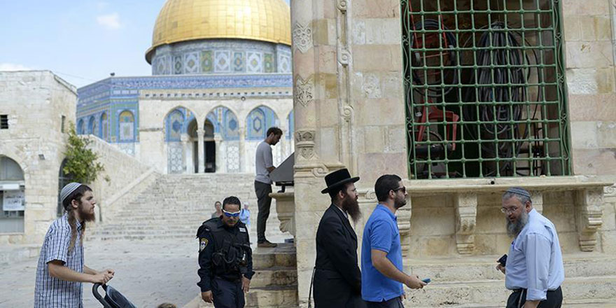 Fanatik Yahudilerin Mescid-i Aksa baskınları sürüyor