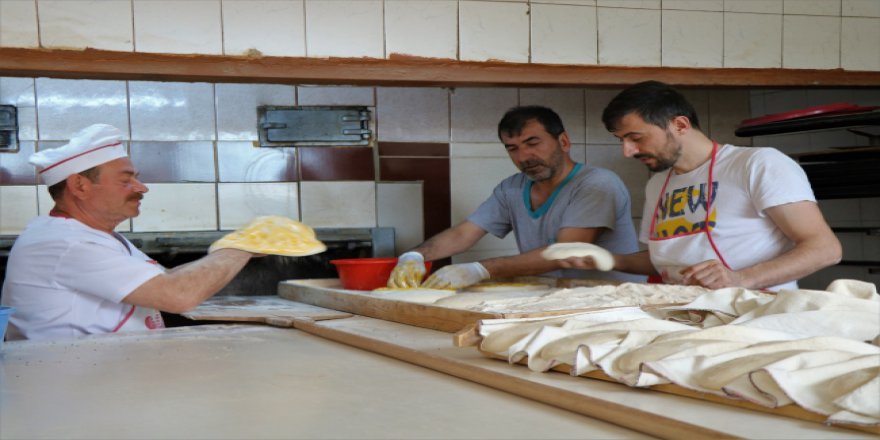 250 derecede mesai oruç tutmalarına engel değil