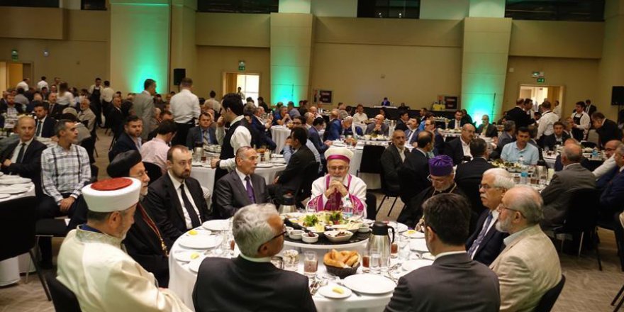 Semavi din temsilcileri İstanbul'da yapılan iftarda buluştu