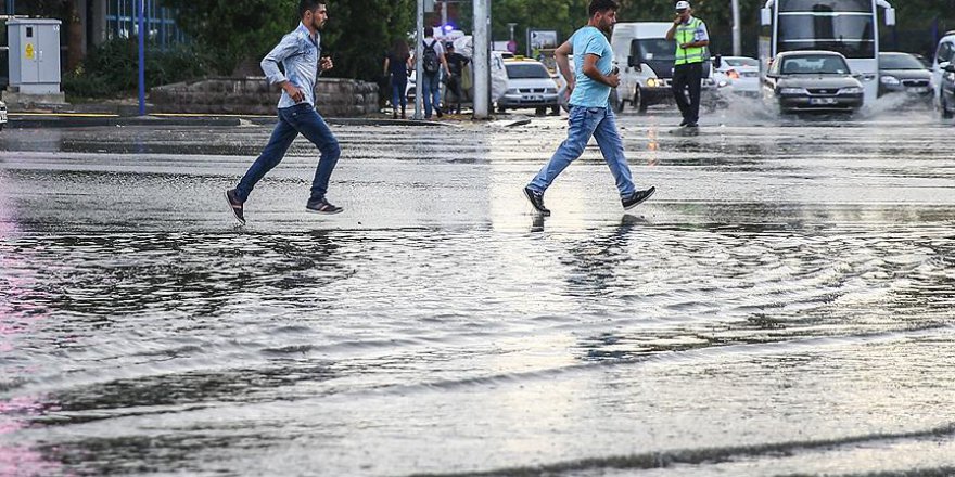 Meteoroloji uyardı: Tüm yurtta yağışlar etkili olacak