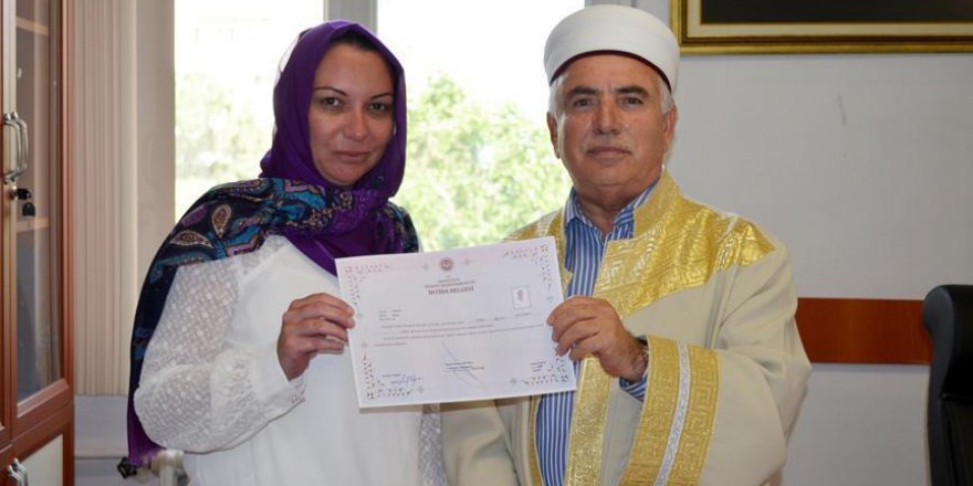 Avustralyalı Sonia Denizli'de Müslüman oldu