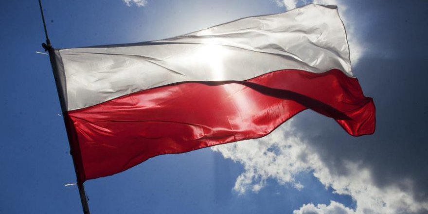 Polonya'dan ABD'ye askeri üs teklifi
