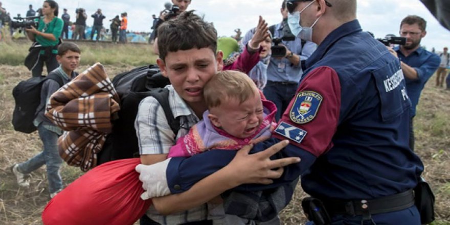 'Mültecileri Avrupa ülkeleri arasında paylaştıralım'