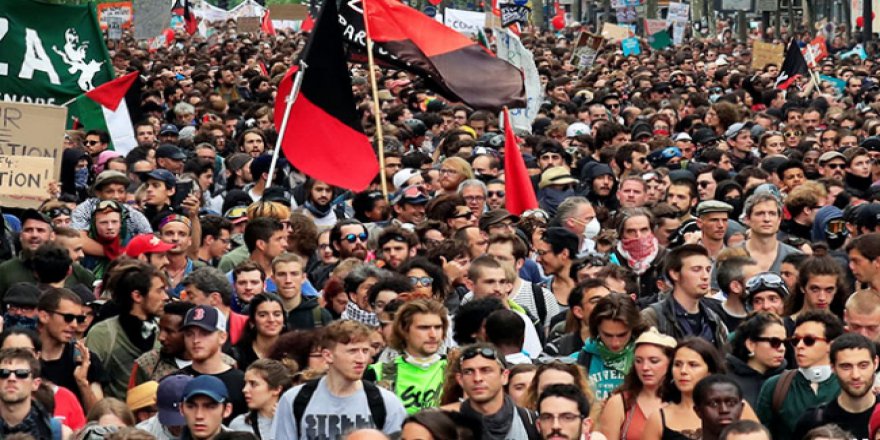 Fransa'da demiryolu işçileri yine greve gitti