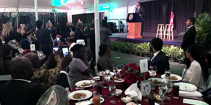 New York Belediye Başkanı Müslümanlara iftar verdi Trump'a laf attı