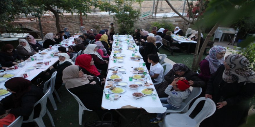 TİKA, Filistin'de iftar verdi