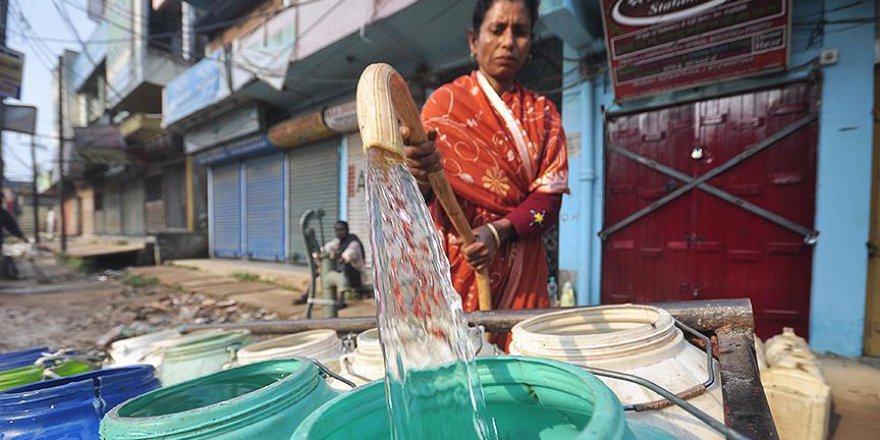 Su kıtlığı yaşanan Hindistan'dan turistlere 'gelmeyin' uyarısı