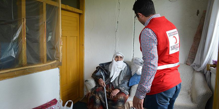 İftar sofraları Türk Kızılayı ile şenleniyor