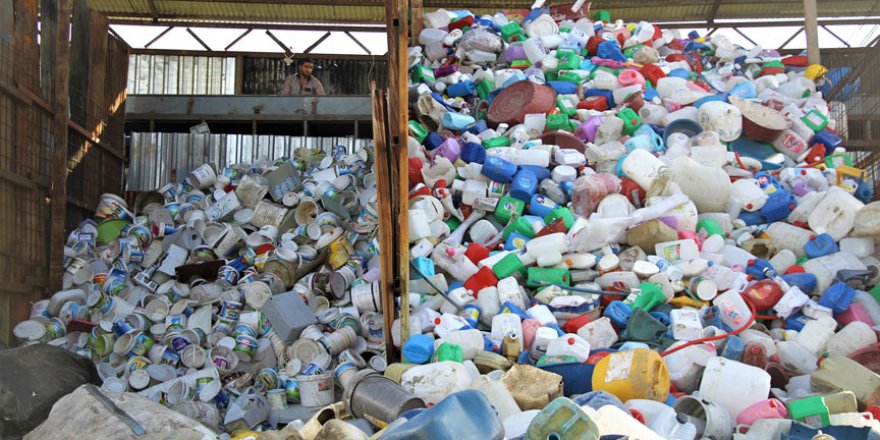 İlkokul öğrencileri çöpü hayatından çıkardı