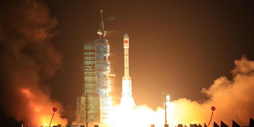 Hindistan uzay çalışmalarına daha çok eğilecek