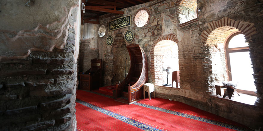 İznik Ayasofya'sı ezana kavuştu darısı İstanbul Ayasofya'sına