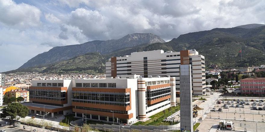 Türkiye'nin yeni şehir hastanesi yükseliyor