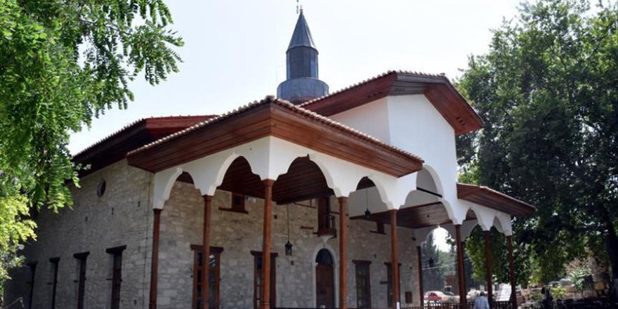 Antik kentteki Osmanlı camisi ibadete açılıyor