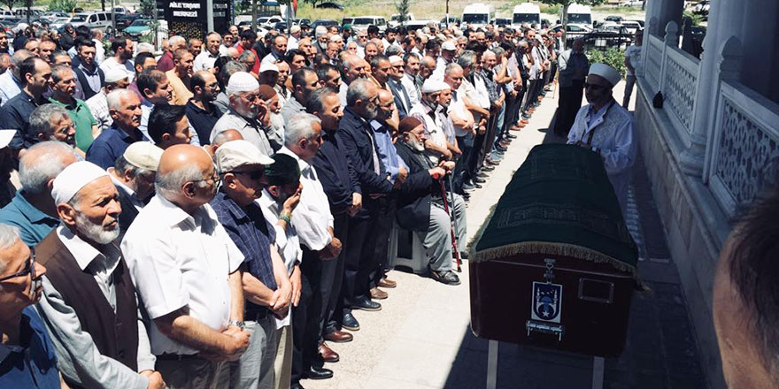 Bediüzzaman'la görüşen Son Şahitlerden Hüseyin Biçer dualarla ahirete uğurlandı