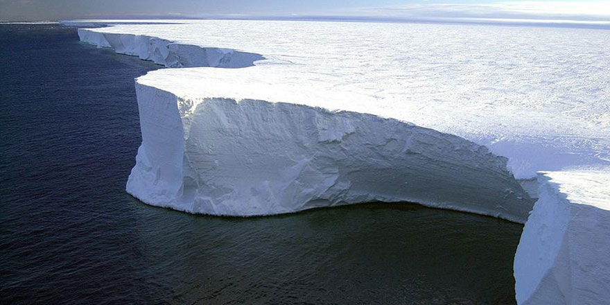 Buzullardaki Erimeyi Ortaya Koyan Acı Ama Gerçek Uydu Verileri