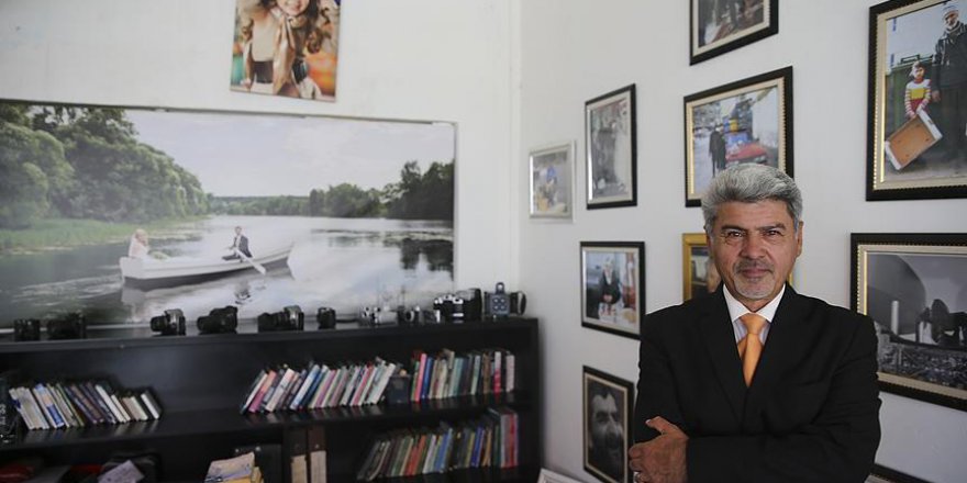 Kağıt topluyordu, hayırsever oldu