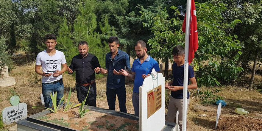Babalar Günü'nde PKK'nın şehit ettiği babalarını andılar