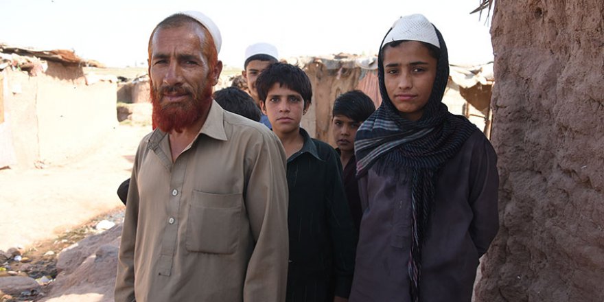 Afgan Mültecilerin yükü Pakistan'ın sırtında