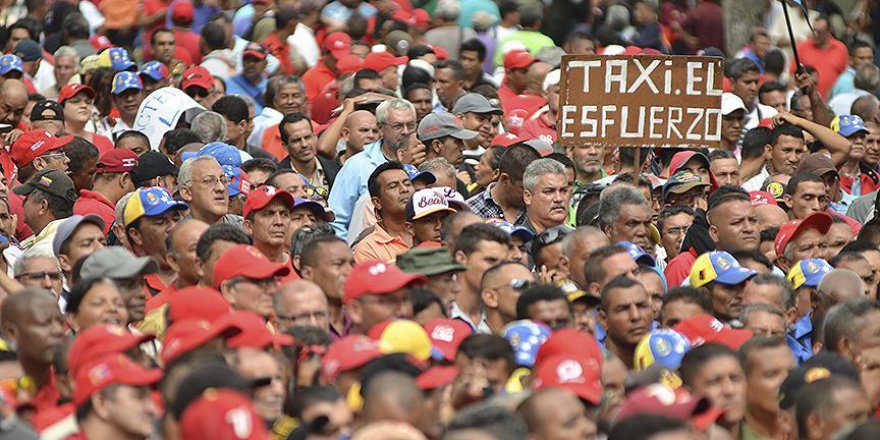 Venezuela ekonomisi bitmenin eşiğinde