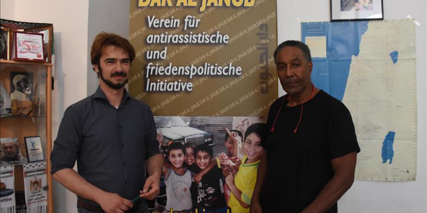 Avusturya, Filistin dostu aktivistin konferansını iptal etti