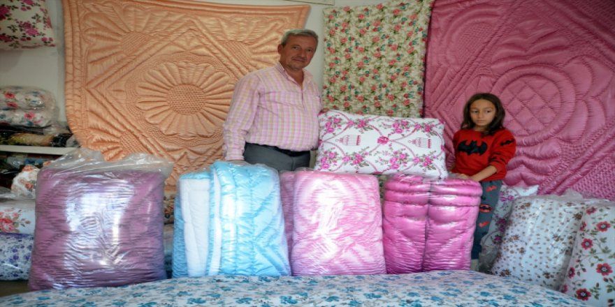Yorgancılık mesleğini Akseki'de yaşatıyor