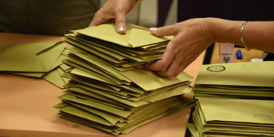 Seçimlere katılım artınca geçersiz oylar da arttı